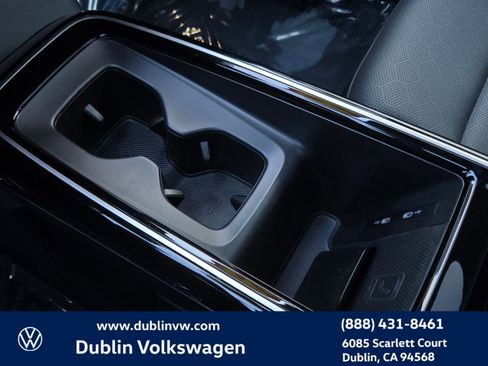 Used 2023 Volkswagen ID.4 Pro S image 17