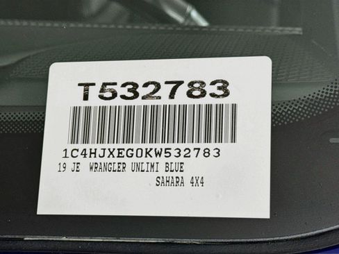 Used 2019 Jeep Wrangler Unlimited Sahara AWD/4WD image 49