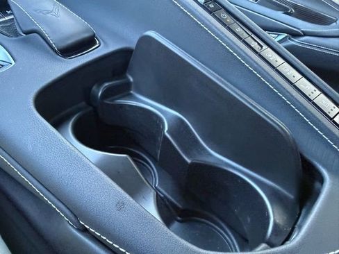 Used 2021 Chevrolet Corvette Stingray Preferred Conv w/ Z51 Performance Package image 27