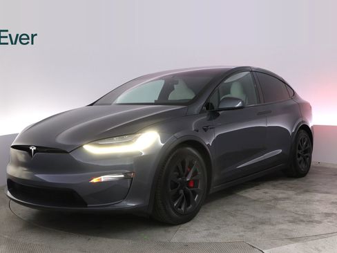 Used 2023 Tesla Model X Plaid AWD/4WD image 2