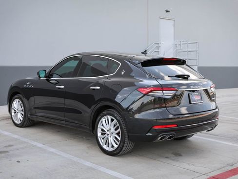 Used 2022 Maserati Levante GT image 5