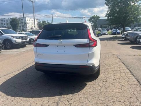 Used 2025 Honda CR-V EX image 11