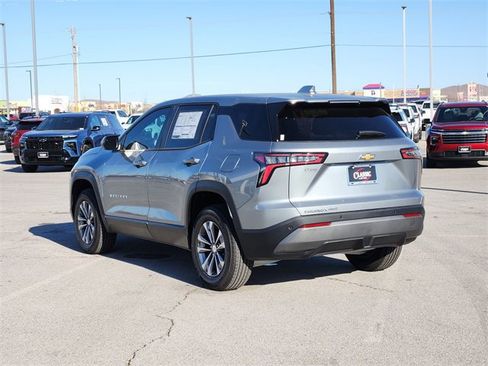 New 2026 Chevrolet Equinox LT w/ Convenience Package II image 5