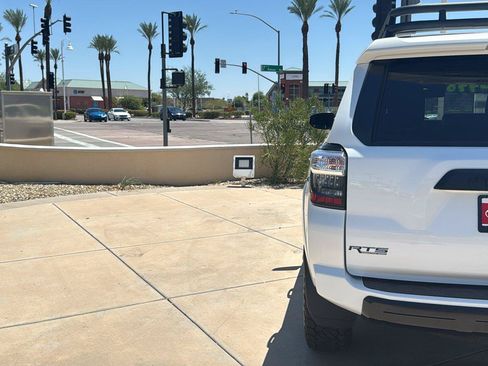 Used 2024 Toyota 4Runner TRD Pro AWD/4WD image 8