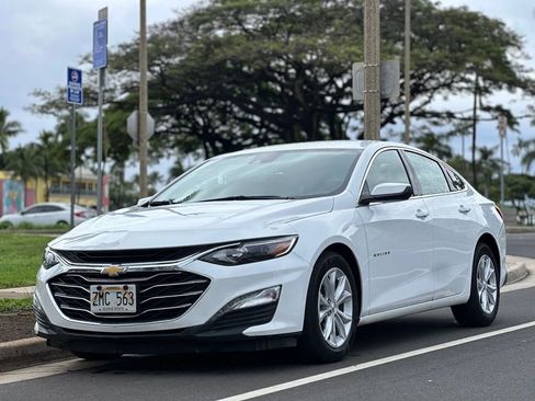 Used 2025 Chevrolet Malibu LT image 1