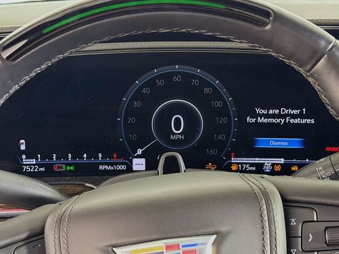 Certified 2024 Cadillac Escalade ESV Premium Luxury Platinum AWD/4WD image 14
