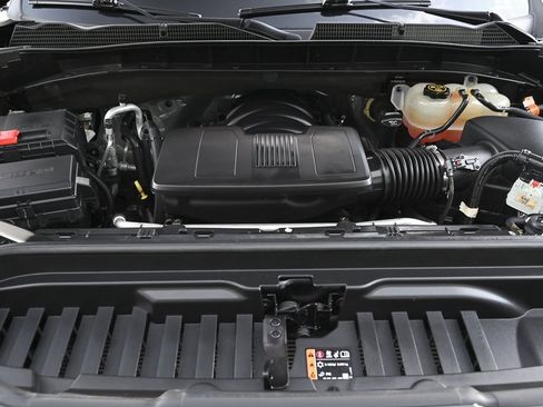 Used 2022 GMC Sierra 1500 Elevation w/ Elevation Premium Package image 9