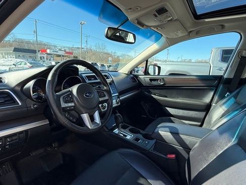 Used 2017 Subaru Legacy 2.5i Limited image 12