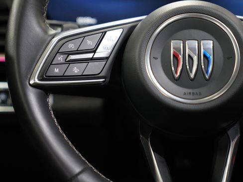 Used 2025 Buick Envision Sport Touring image 19