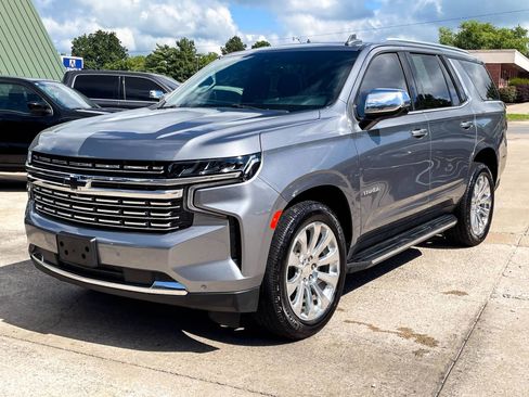 Used 2021 Chevrolet Tahoe Premier w/ Premium Package AWD/4WD image 1