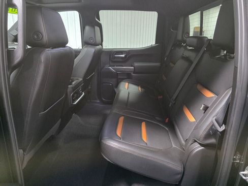 Used 2019 GMC Sierra 1500 AT4 w/ AT4 Preferred Package AWD/4WD image 11
