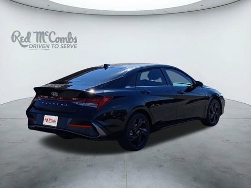 New 2026 Hyundai Elantra SEL Sport Premium FWD image 5