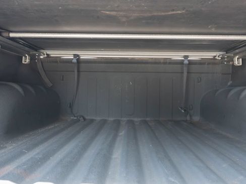 Used 2005 Chevrolet Colorado LS RWD image 9