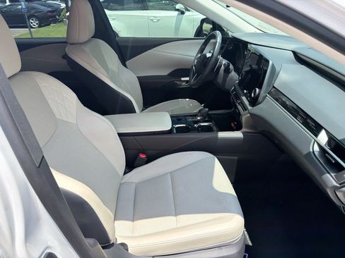 Used 2024 Lexus RX 350 FWD w/ Technology Package image 10