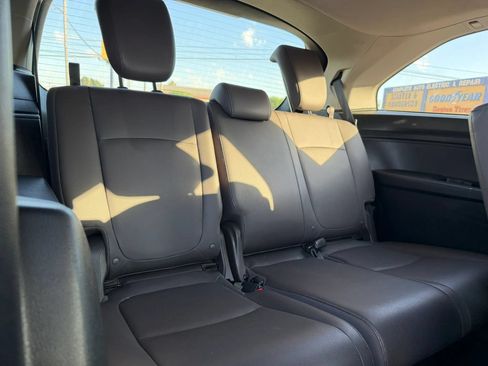 Used 2018 Honda Odyssey EX-L image 18