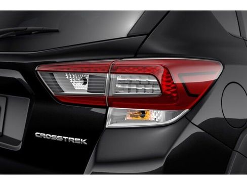 Certified 2022 Subaru Crosstrek 2.0i image 13