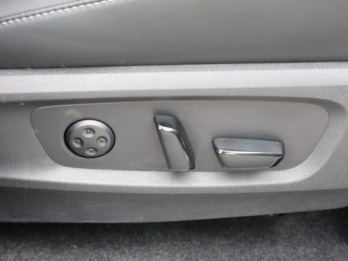 Certified 2026 INFINITI QX60 Pure w/ Cargo Package FWD image 23