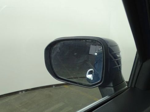 Used 2024 Kia Telluride S image 36