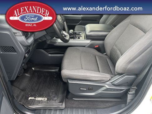 Used 2025 Ford F150 XLT w/ Equipment Group 301A Standard AWD/4WD image 13