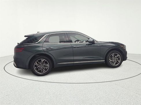 Used 2022 Genesis GV70 2.5T w/ Select Package image 8