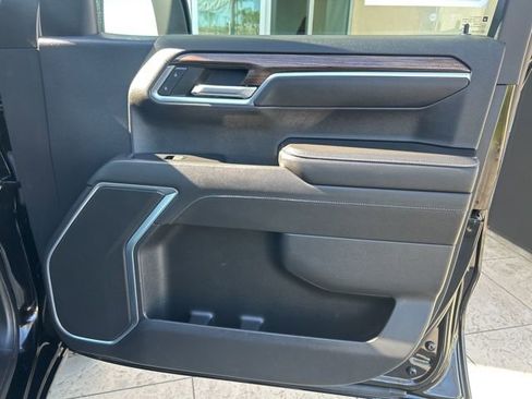 Used 2022 Chevrolet Silverado 1500 LT image 27