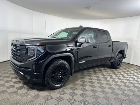 Used 2023 GMC Sierra 1500 Elevation w/ X31 Off-Road Package image 7