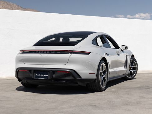 Certified 2025 Porsche Taycan AWD/4WD image 7