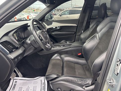 Used 2018 Volvo XC90 T5 R-Design w/ Convenience Package image 17