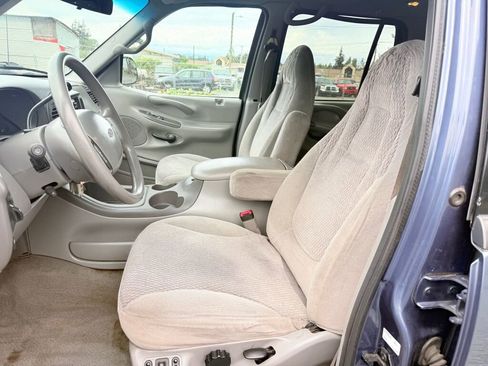 Used 1998 Ford Expedition XLT AWD/4WD image 8
