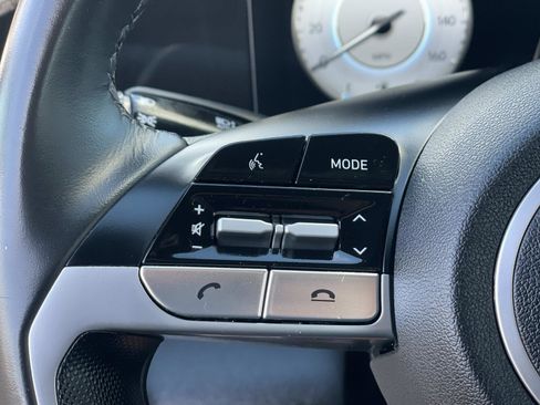 Certified 2023 Hyundai Elantra Limited image 8