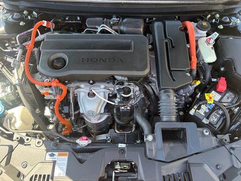 Certified 2025 Honda Accord Sport image 30