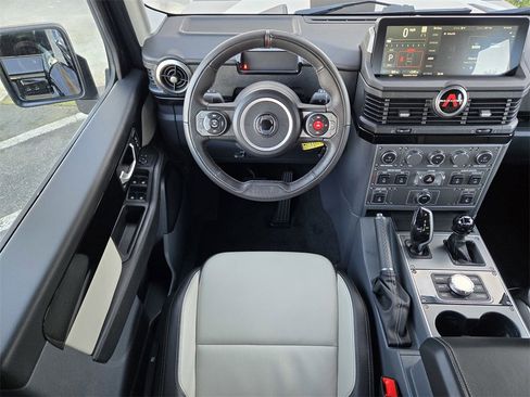 Used 2024 INEOS Grenadier Fieldmaster Edition image 11