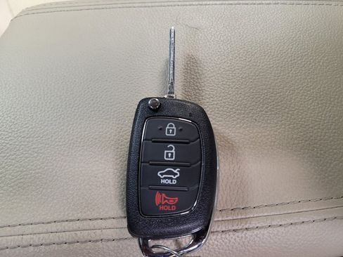 Used 2017 Hyundai Sonata Sport image 32