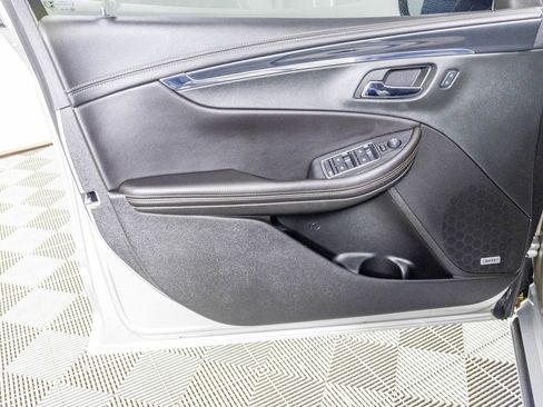 Used 2018 Chevrolet Impala Premier image 32