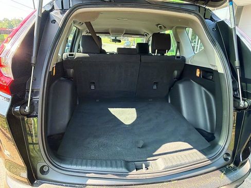 Used 2019 Honda CR-V LX image 22