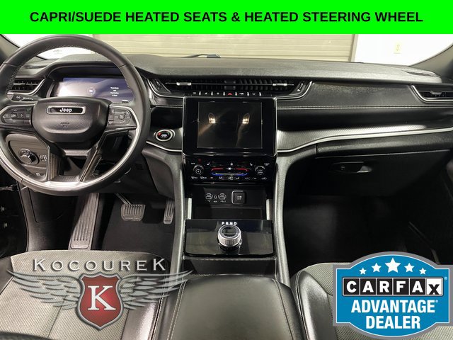 Used 2025 Jeep Grand Cherokee Altitude AWD/4WD image 13