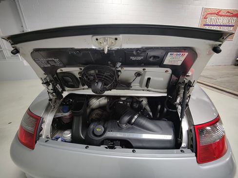 Used 2008 Porsche 911 Carrera S image 10