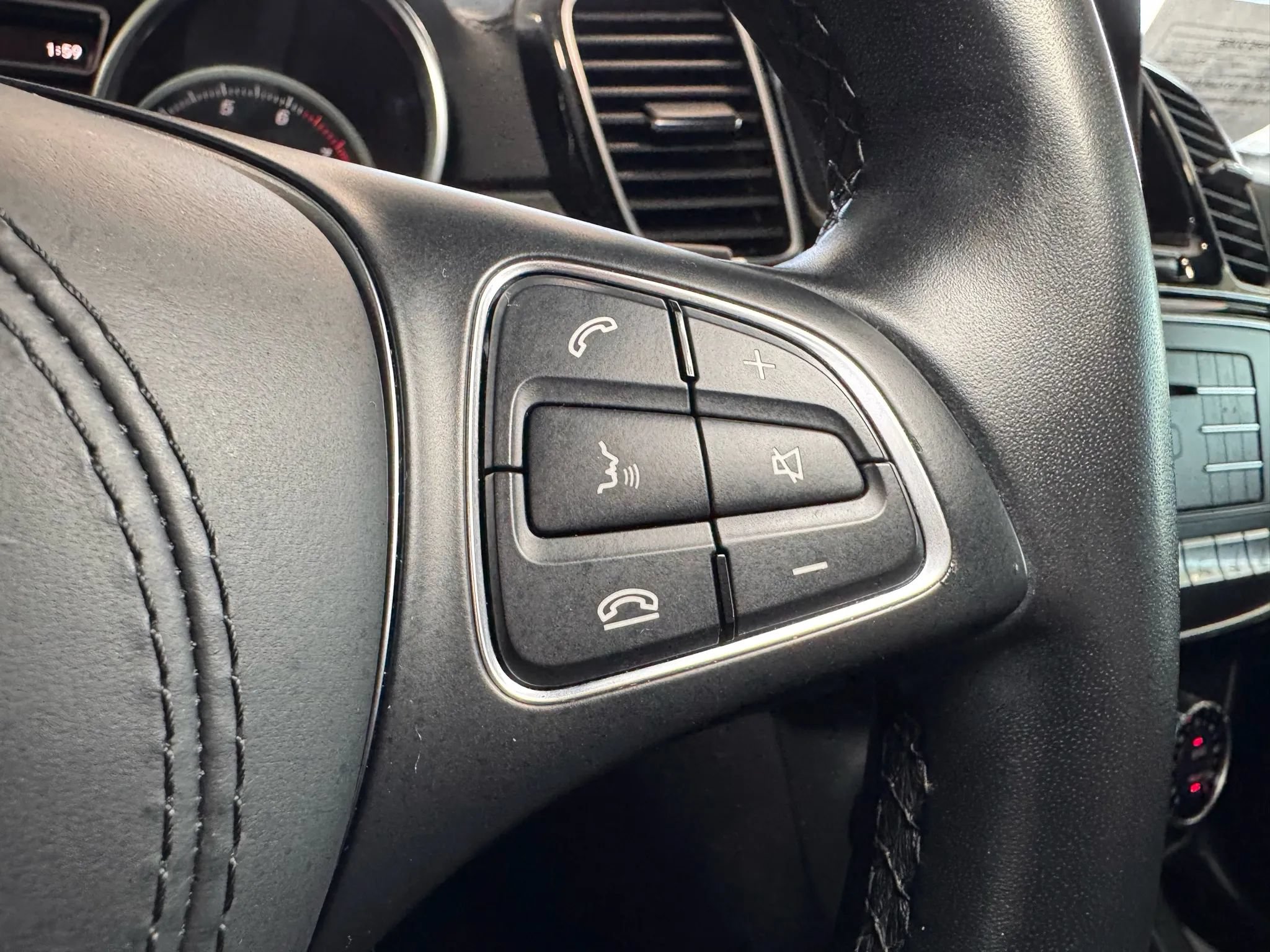 Used 2019 Mercedes-Benz GLS 550 4MATIC image 28