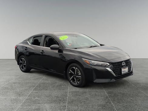Used 2024 Nissan Sentra SV image 7