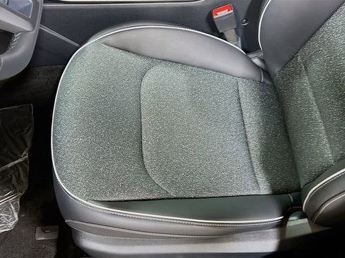 New 2025 Kia K4 GT-Line image 19