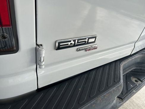 Used 2014 Ford E-150 and Econoline 150 w/ Commercial Cargo Van Package image 13
