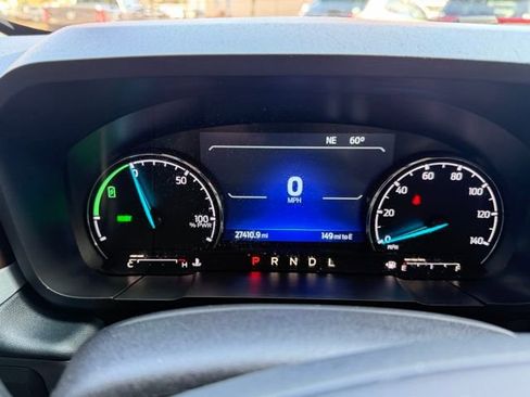 Certified 2023 Ford Maverick Lariat w/ Lariat Luxury Package image 8