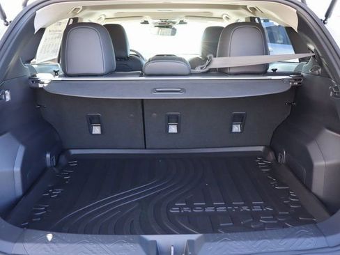 Certified 2025 Subaru Crosstrek 2.5i Limited w/ Popular Package #4A image 17