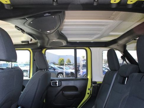 Used 2024 Jeep Wrangler Unlimited Sport AWD/4WD image 35