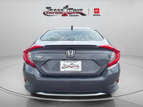 Used 2019 Honda Civic EX image 4