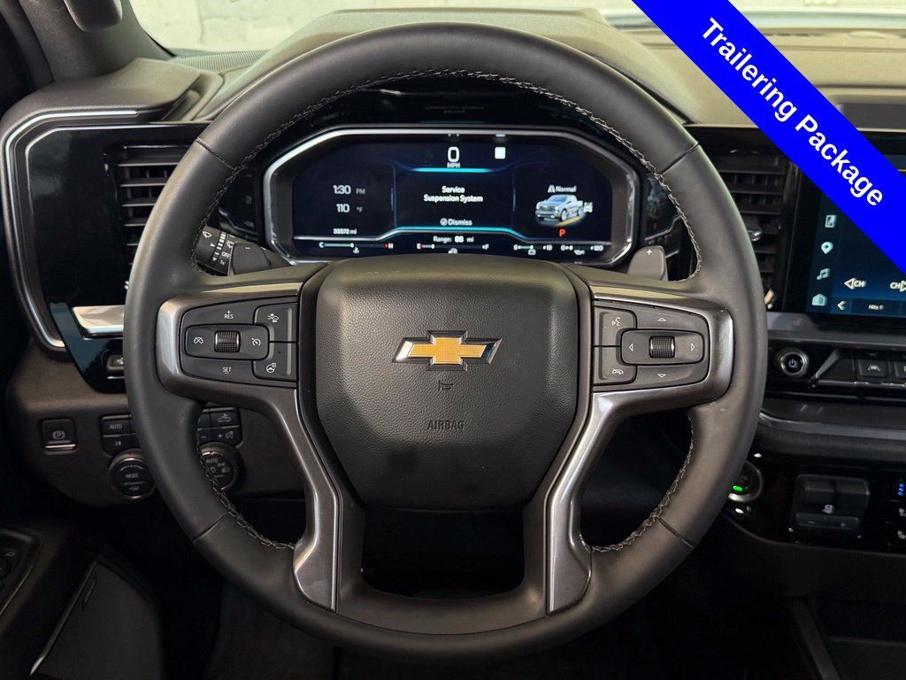 Used 2023 Chevrolet Silverado 1500 High Country w/ High Country Premium Package AWD/4WD image 13