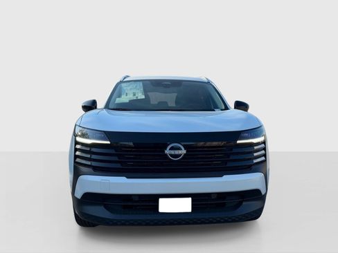 New 2026 Nissan Kicks SV FWD image 9