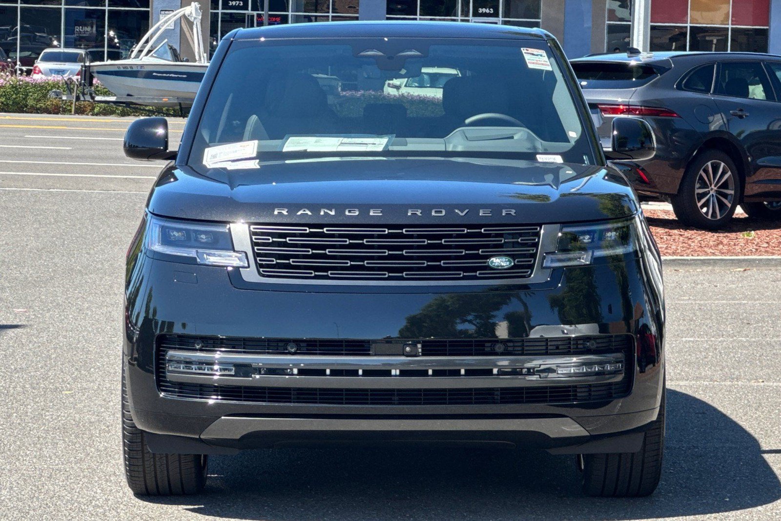 New 2026 Land Rover Range Rover SE AWD/4WD image 4