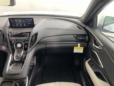 New 2026 Acura RDX SH-AWD image 14