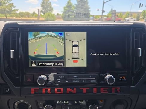 Used 2025 Nissan Frontier PRO-4X w/ Pro Convenience Package AWD/4WD image 20